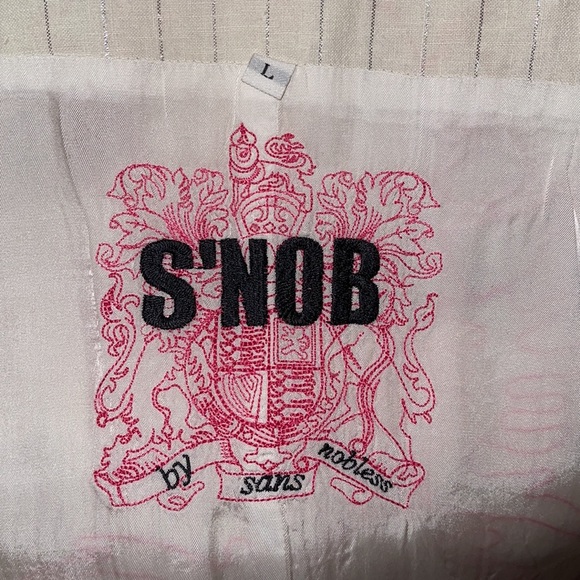 ❤️‍🔥🌸Pin-Striped Scorpion Blazer - Picture 7 of 7